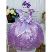 Vestido Infantil Lilás Com Renda Realeza e Cinto de Pérolas